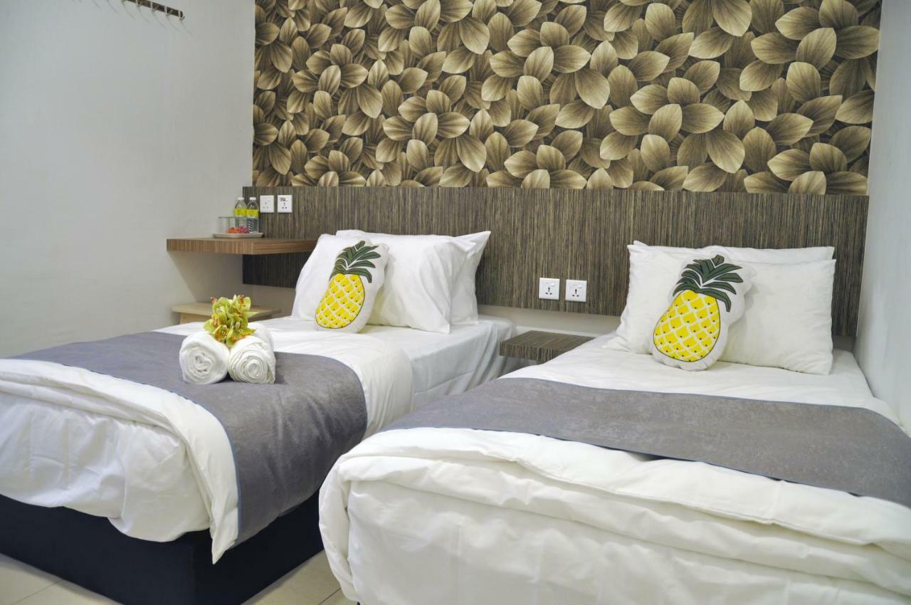 Teruntum 96 Guest House Куантан Екстер'єр фото